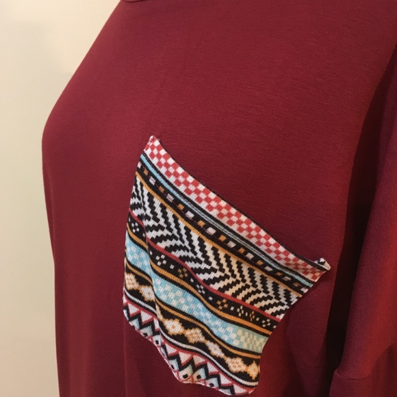 Geo Print Cuff Pocket Top Burgundy - Picture 6 of 8